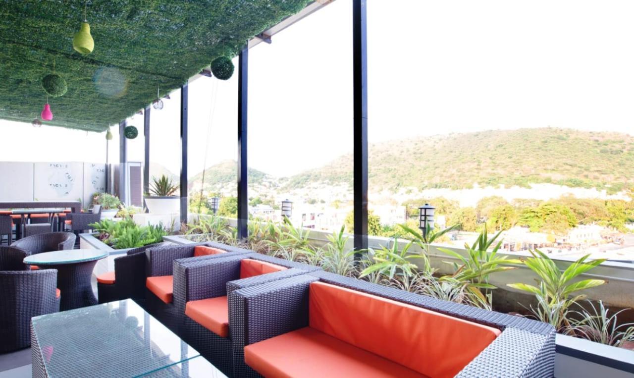 Olive Tree Hotel Vijayawāda 外观 照片